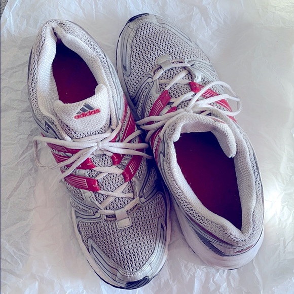 Adidas Tennis/Running Shoes - Picture 6 of 7